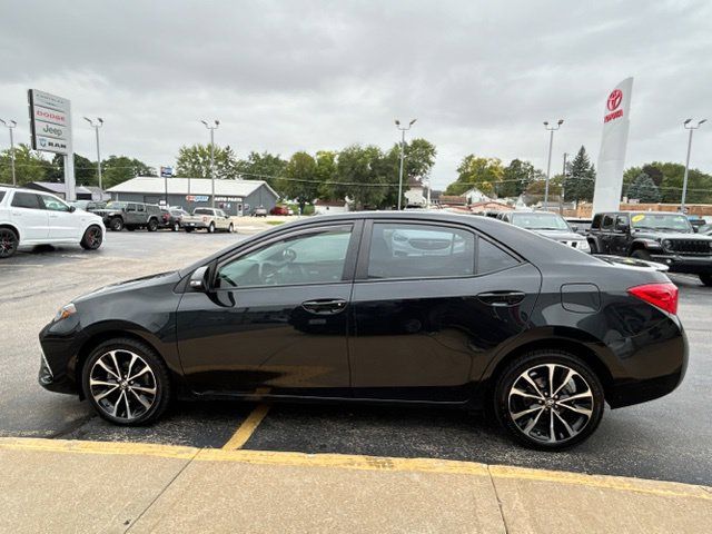 Used 2019 Toyota Corolla XSE FWD image 6