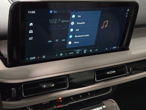 New 2026 Lincoln Aviator Reserve w/ Luxury Package image 28