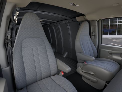 New 2026 GMC Savana 2500 Extended w/ Driver Convenience Package RWD image 17
