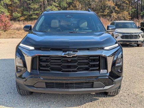 New 2026 Chevrolet Equinox ACTIV w/ Safety and Technology Package image 6