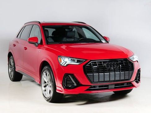 Used 2023 Audi Q3 2.0T Premium Plus w/ Premium Plus Package image 1