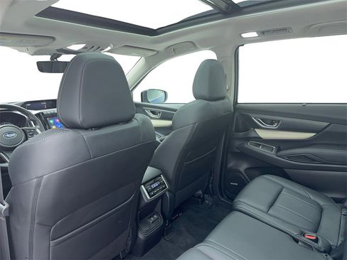 Used 2022 Subaru Ascent Limited w/ Technology Package image 42
