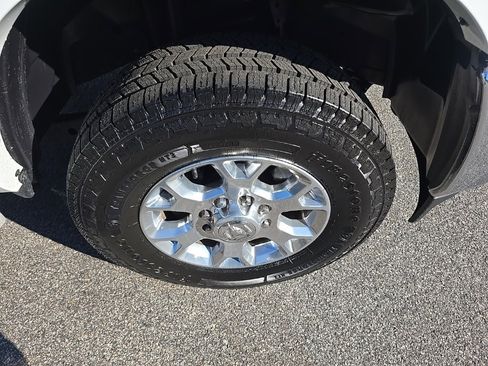 Certified 2022 RAM 2500 Laramie image 9