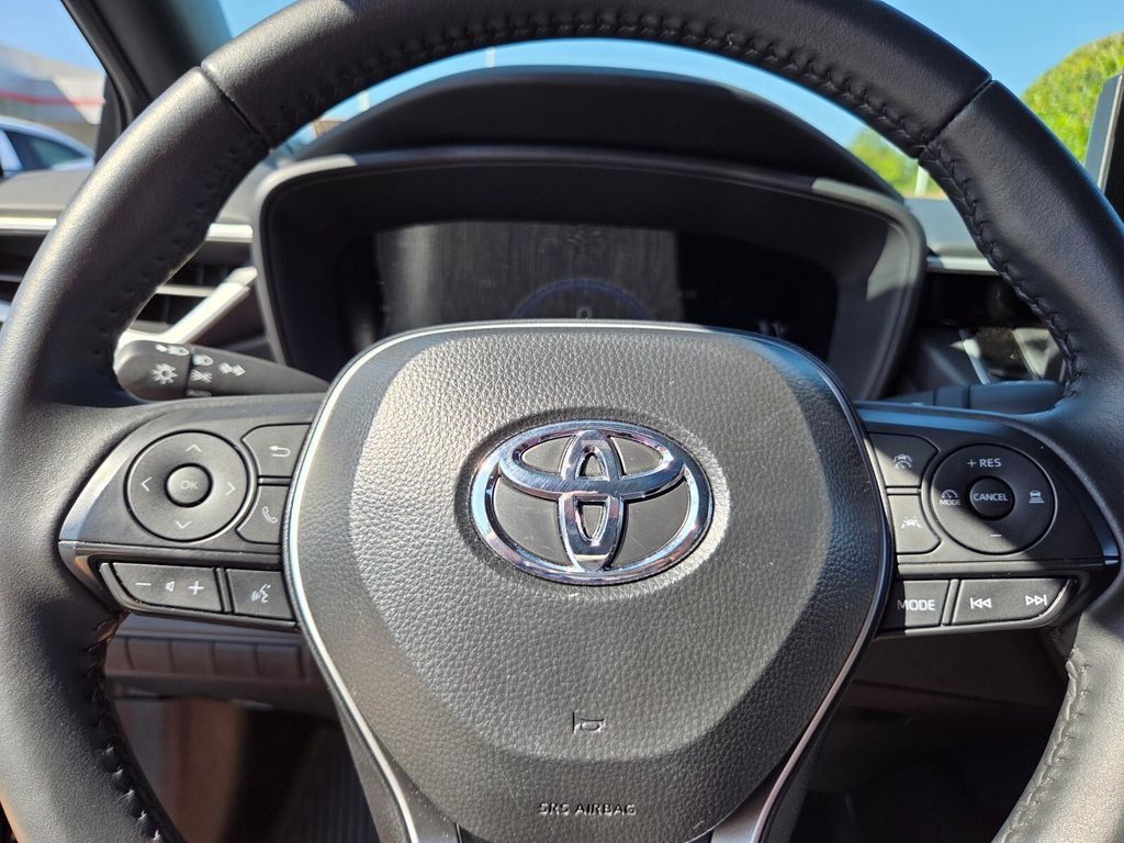 Certified 2026 Toyota Corolla SE FWD image 22