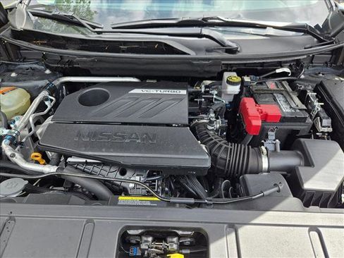 Used 2025 Nissan Rogue SV FWD image 22