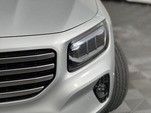 Certified 2024 Mercedes-Benz GLB 250 4MATIC image 7
