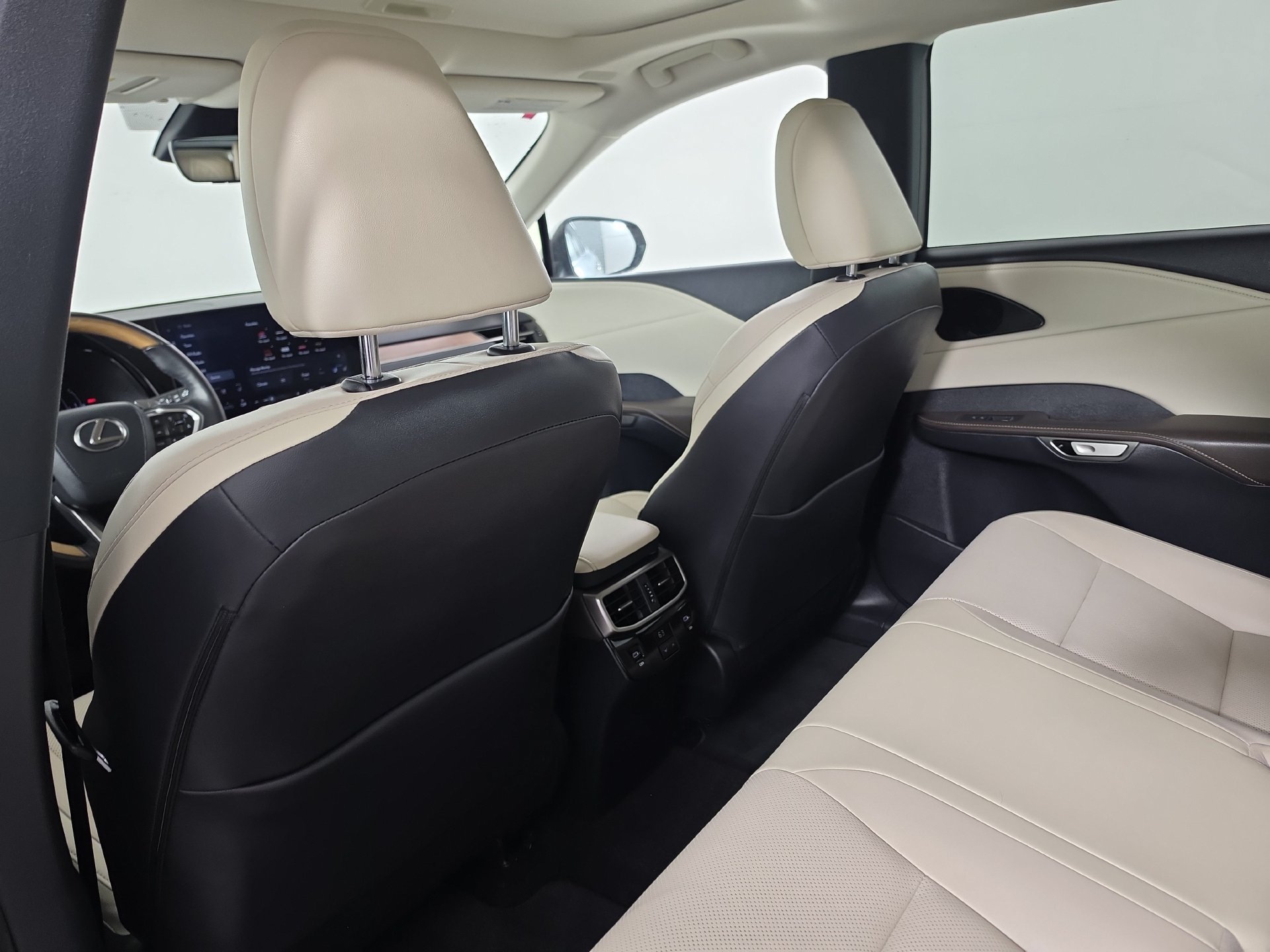 Used 2024 Lexus RX 350 Premium w/ Cold Area Package FWD image 24