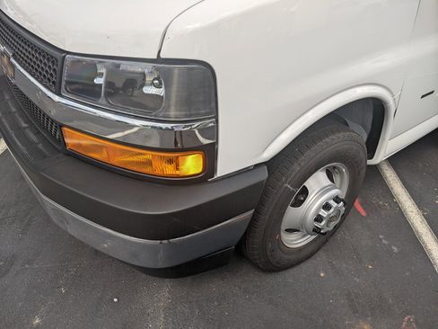 New 2025 Chevrolet Express 3500 w/ Power Convenience Package image 10