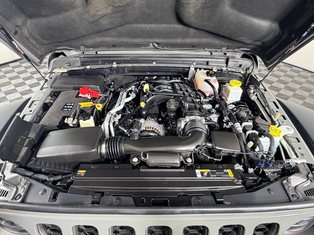 Used 2023 Jeep Gladiator Mojave w/ LED Lighting Group AWD/4WD image 38