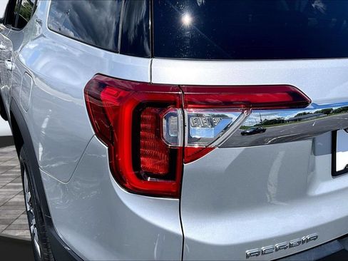 Used 2020 GMC Acadia SLE w/ Driver Convenience Package AWD/4WD image 31