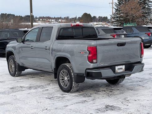 Used 2023 Chevrolet Colorado LT w/ LT Convenience Package image 7