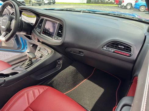 Used 2023 Dodge Challenger SRT Hellcat image 11