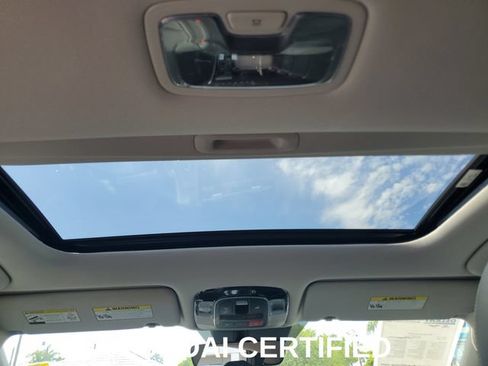Certified 2023 Hyundai Tucson SEL w/ Convenience Package FWD image 19