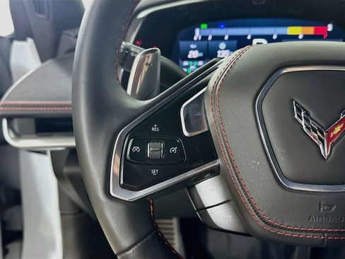 Used 2023 Chevrolet Corvette Stingray Premium Cpe w/ Z51 Performance Package RWD image 18