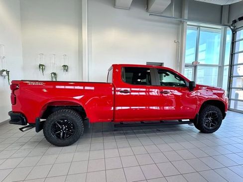 Certified 2022 Chevrolet Silverado 1500 Custom Trail Boss w/ Safety Confidence Package image 31