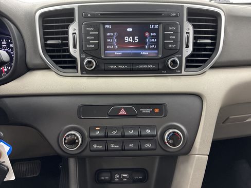 Used 2019 Kia Sportage LX AWD/4WD image 23