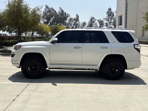 Used 2015 Toyota 4Runner Limited RWD image 6