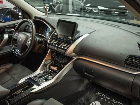 Used 2024 Mitsubishi Eclipse Cross SE image 15