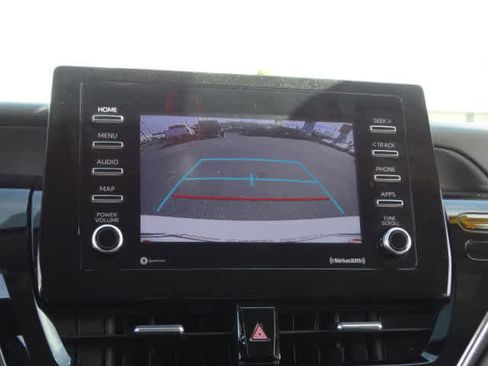 Certified 2021 Toyota Camry LE image 28