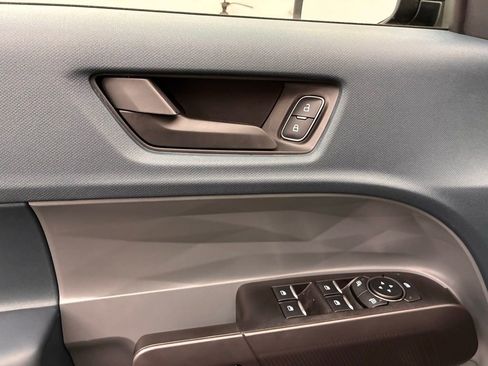 New 2025 Ford Maverick XLT w/ Black Appearance Package image 16