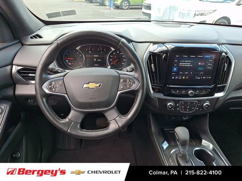 Used 2023 Chevrolet Traverse LT AWD/4WD image 16