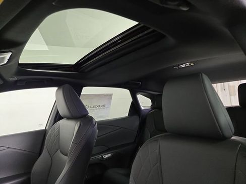 New 2026 Lexus RX 350h AWD/4WD image 30