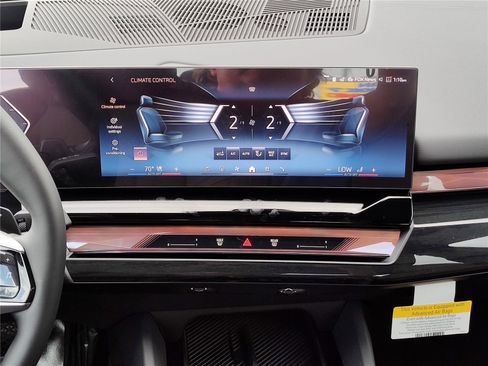 New 2026 BMW 530i w/ Premium Package RWD image 8