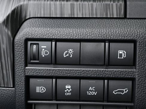 Certified 2026 Toyota 4Runner Platinum AWD/4WD image 15