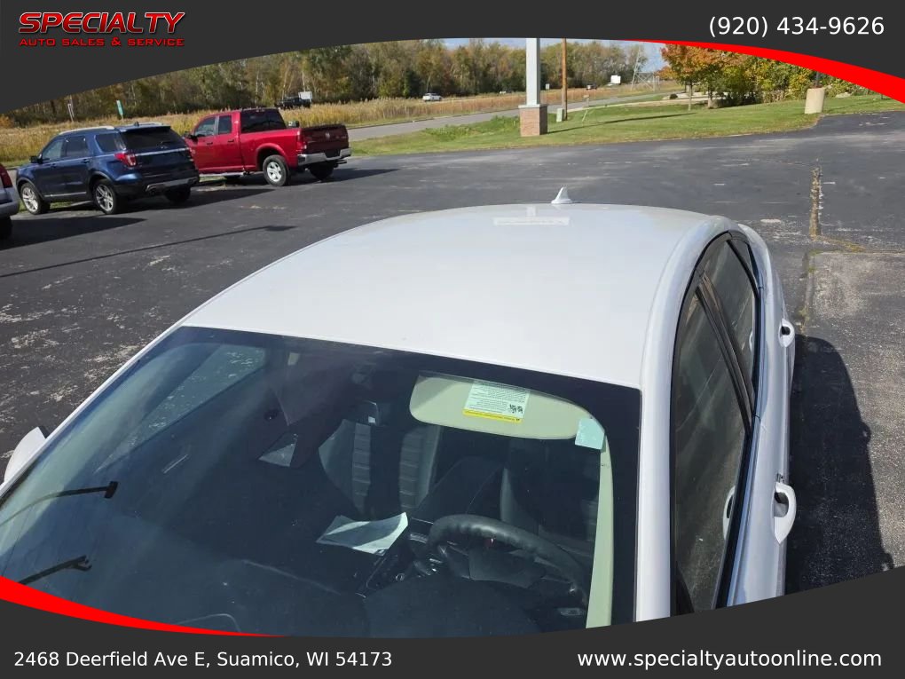 Used 2020 Ford Fusion SE FWD image 10