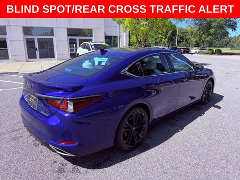 Used 2023 Lexus ES 350 F Sport w/ Accessory Package (Z2) FWD image 7