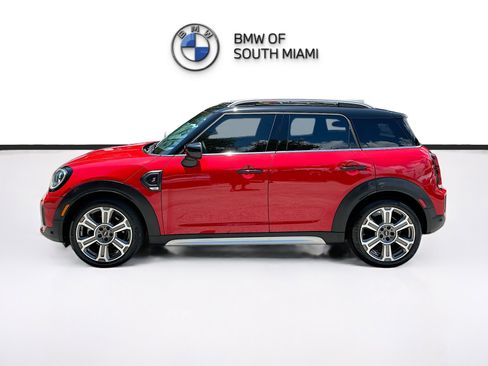 Used 2024 MINI Cooper Countryman S FWD image 4