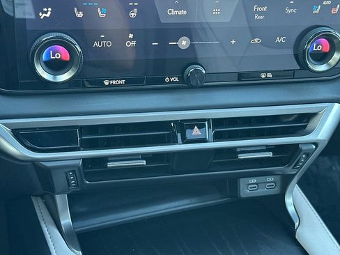 Certified 2023 Lexus RX 350h w/ Accessory Package (Z1) image 20