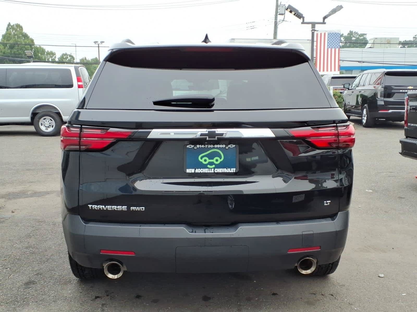 Certified 2023 Chevrolet Traverse LT w/ LT Premium Package AWD/4WD image 5