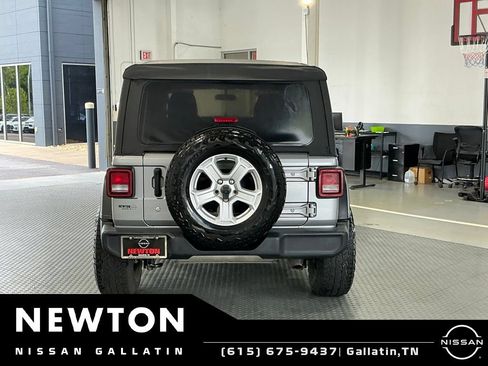 Used 2019 Jeep Wrangler Unlimited Sport S AWD/4WD image 5