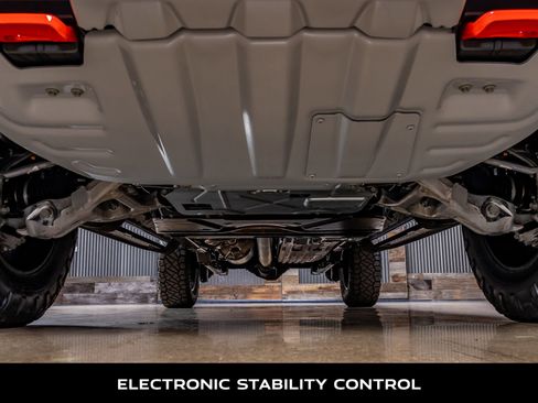 Used 2025 Ford F150 Raptor w/ Equipment Group 803A Raptor R image 15