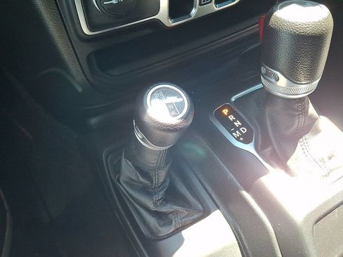 Used 2022 Jeep Wrangler Unlimited Sport AWD/4WD image 26