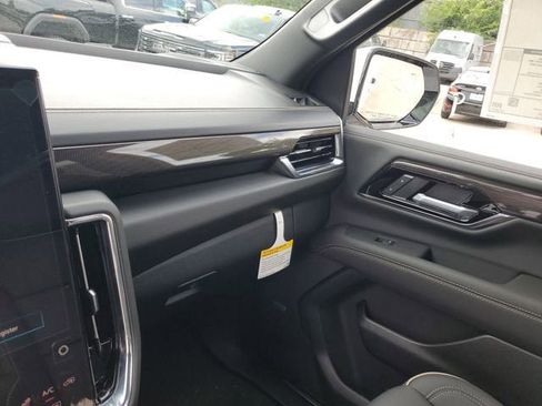 New 2026 GMC Yukon XL Elevation RWD image 25