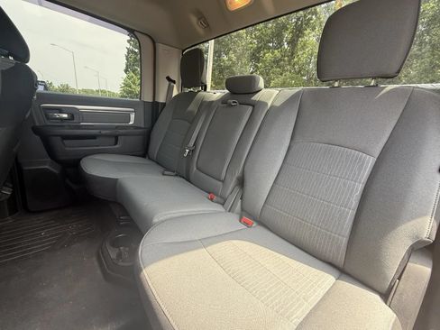 Used 2022 RAM 1500 Classic SLT w/ Electronics Group AWD/4WD image 9