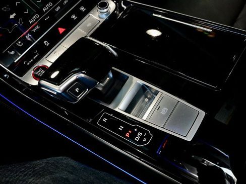 Used 2022 Audi S8 w/ S8 Comfort Plus Package image 37