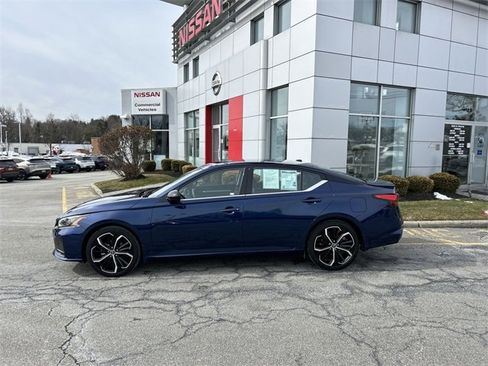 Used 2023 Nissan Altima 2.5 SR image 5