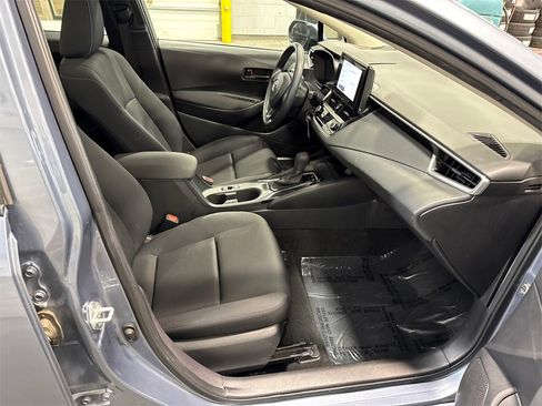 Used 2023 Toyota Corolla LE image 14
