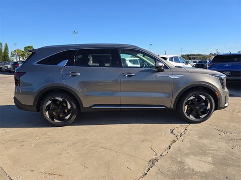 New 2026 Kia Sorento EX image 9