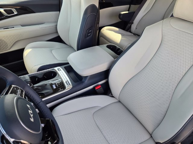 New 2026 Kia Carnival SX Prestige FWD image 14