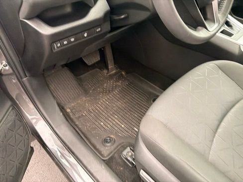Used 2024 Toyota RAV4 XLE w/ Convenience Package AWD/4WD image 15