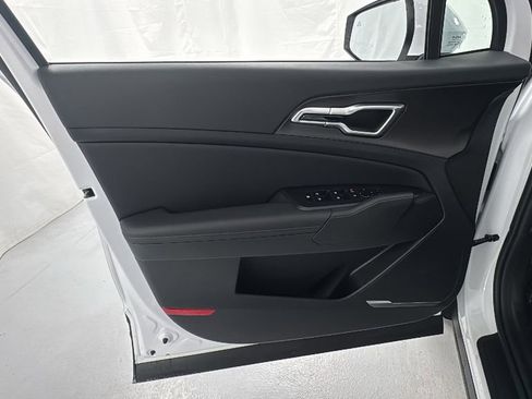 New 2026 Kia Sportage EX w/ EX Panorama Roof Package image 19