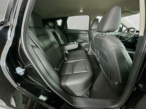 New 2026 Nissan Murano SV AWD/4WD image 34