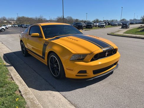 Used 2013 Ford Mustang Boss 302 w/ Boss 302 Accessory Pkg image 2