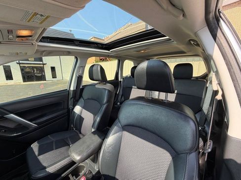 Used 2018 Subaru Forester 2.0XT Premium AWD/4WD image 28