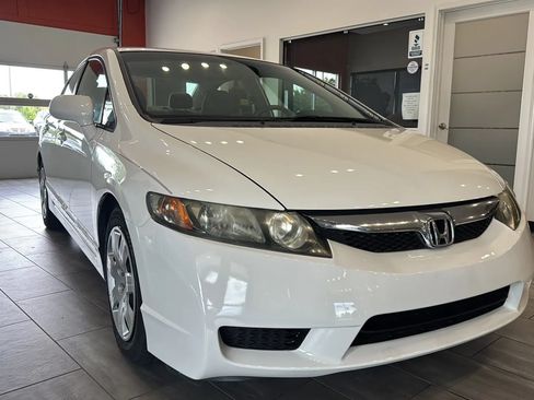 Used 2009 Honda Civic LX image 1
