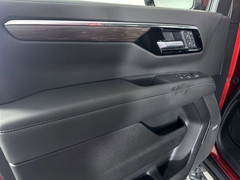 New 2026 Chevrolet Tahoe Z71 w/ Z71 Off-Road Package image 23